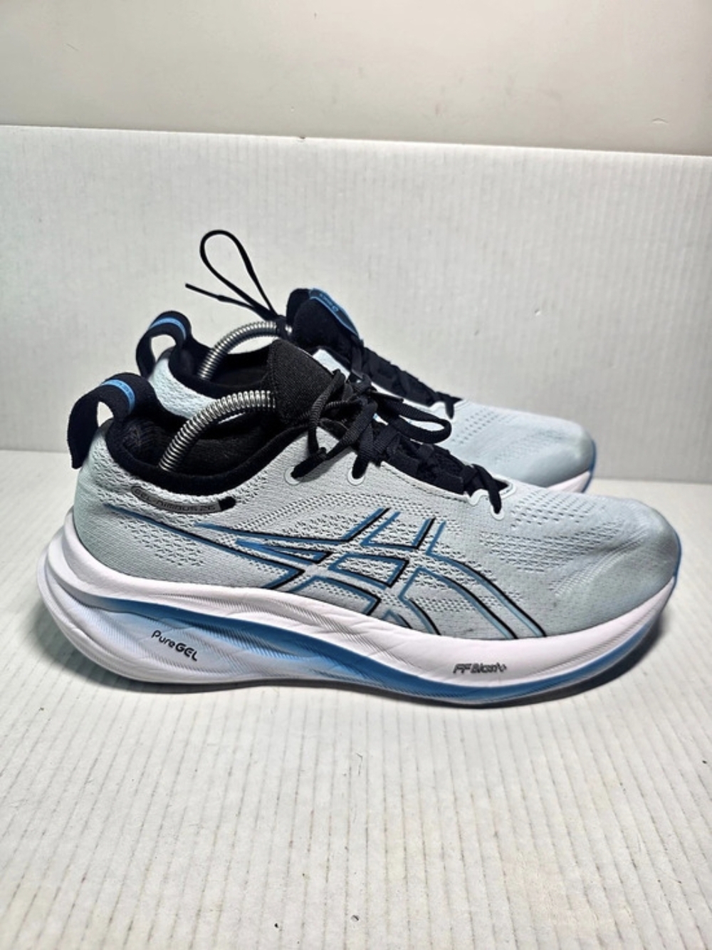 ASICS GEL-Nimbus 26 Blue & White Athletic Shoes